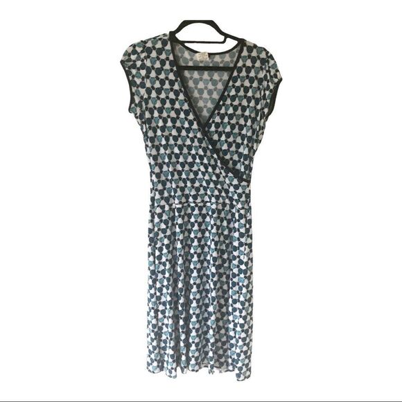 Maurices Short Sleeve Faux Wrap Midi Dress Size Medium - Picture 1 of 8